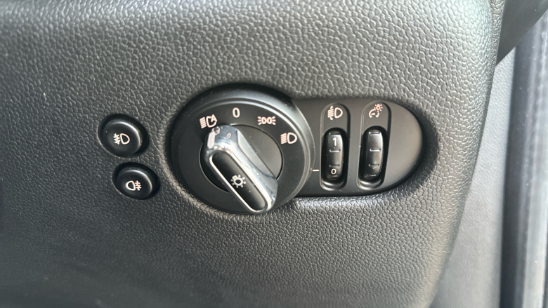 MINI Hatchback 1.5 Cooper 5dr Petrol Hatchback